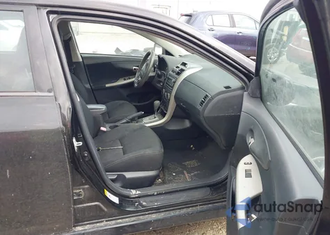 2012 Toyota Corolla S z USA, uszkodzony, nr VIN 2T1BU4EE2CC835472